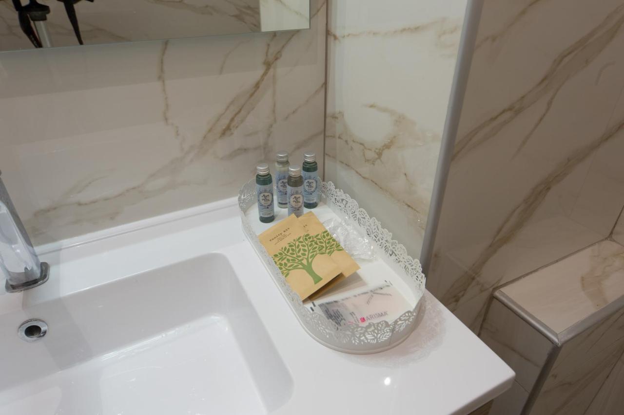 Slow Chic Apartment Beb Policlinico Messina Eksteriør billede